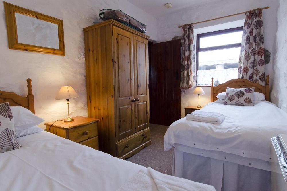 Hafoty Farm Cottages Κερνάρφον Εξωτερικό φωτογραφία