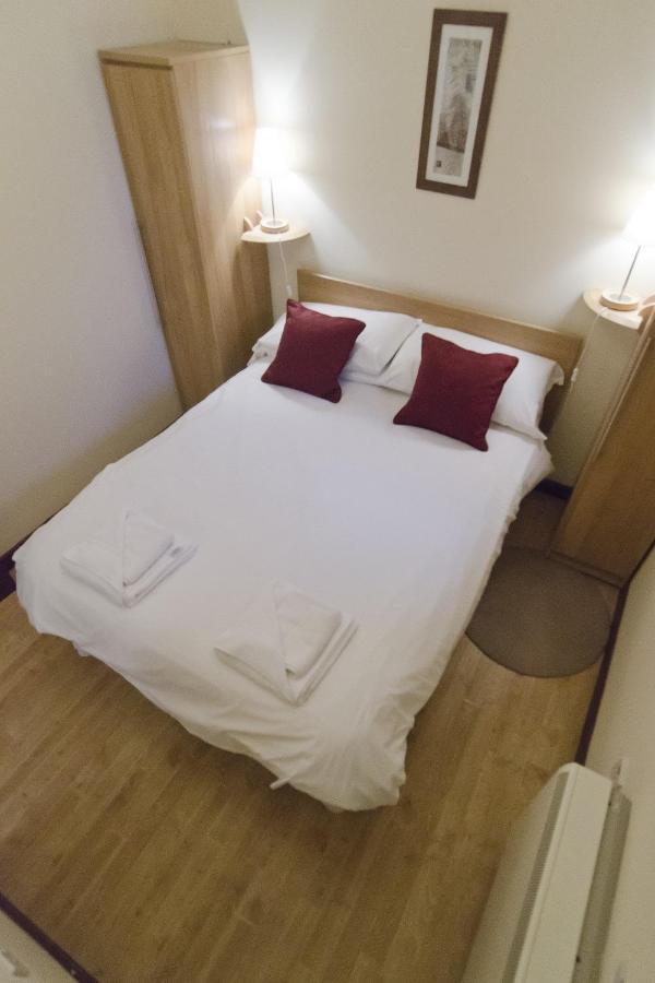 Hafoty Farm Cottages Κερνάρφον Εξωτερικό φωτογραφία